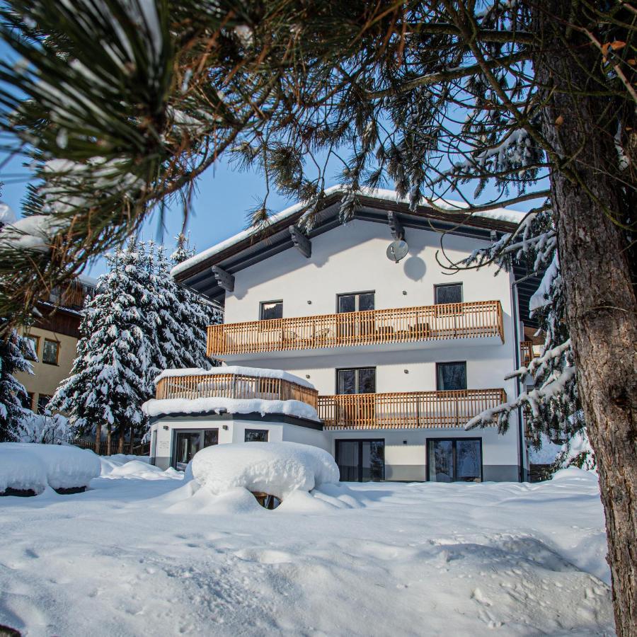 Rmg Roses Apartments Bad Kleinkirchheim Exteriér fotografie